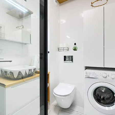 Targowa 10 London *